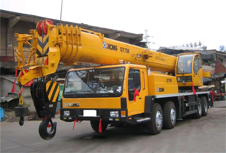 黄陂区吊车出租选择重点